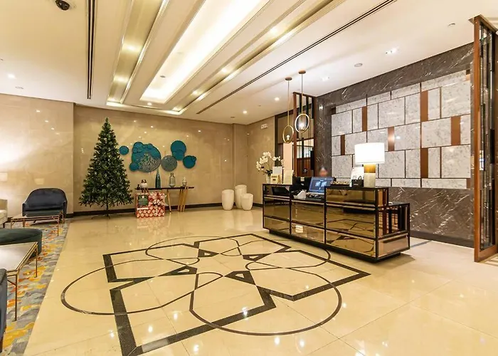 At Venice Mall, Near Airport, Bgc & Makati * Манила